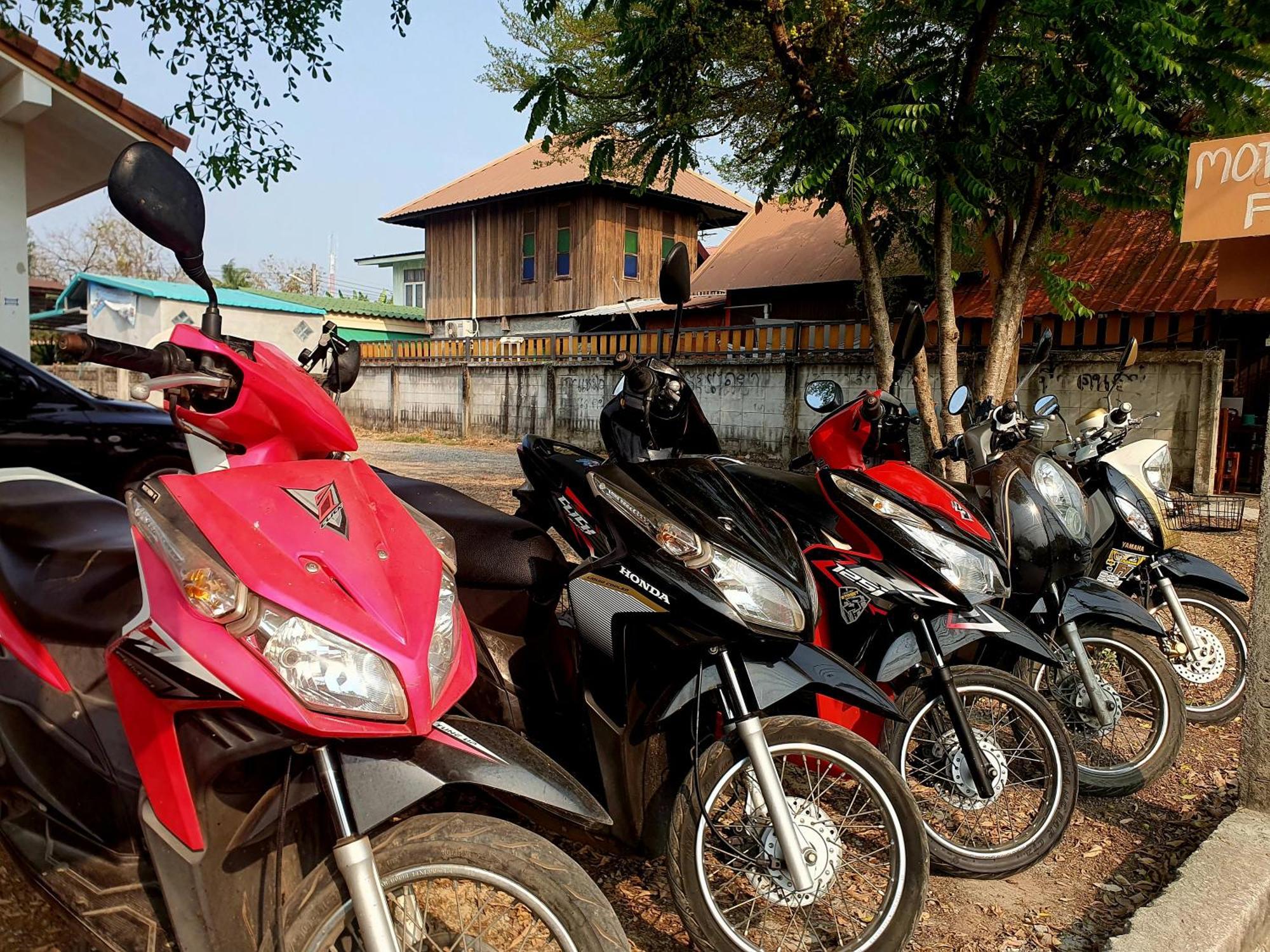 Perfect Resort And Motorbike & Bicycle For Rents Sukhothai Buitenkant foto
