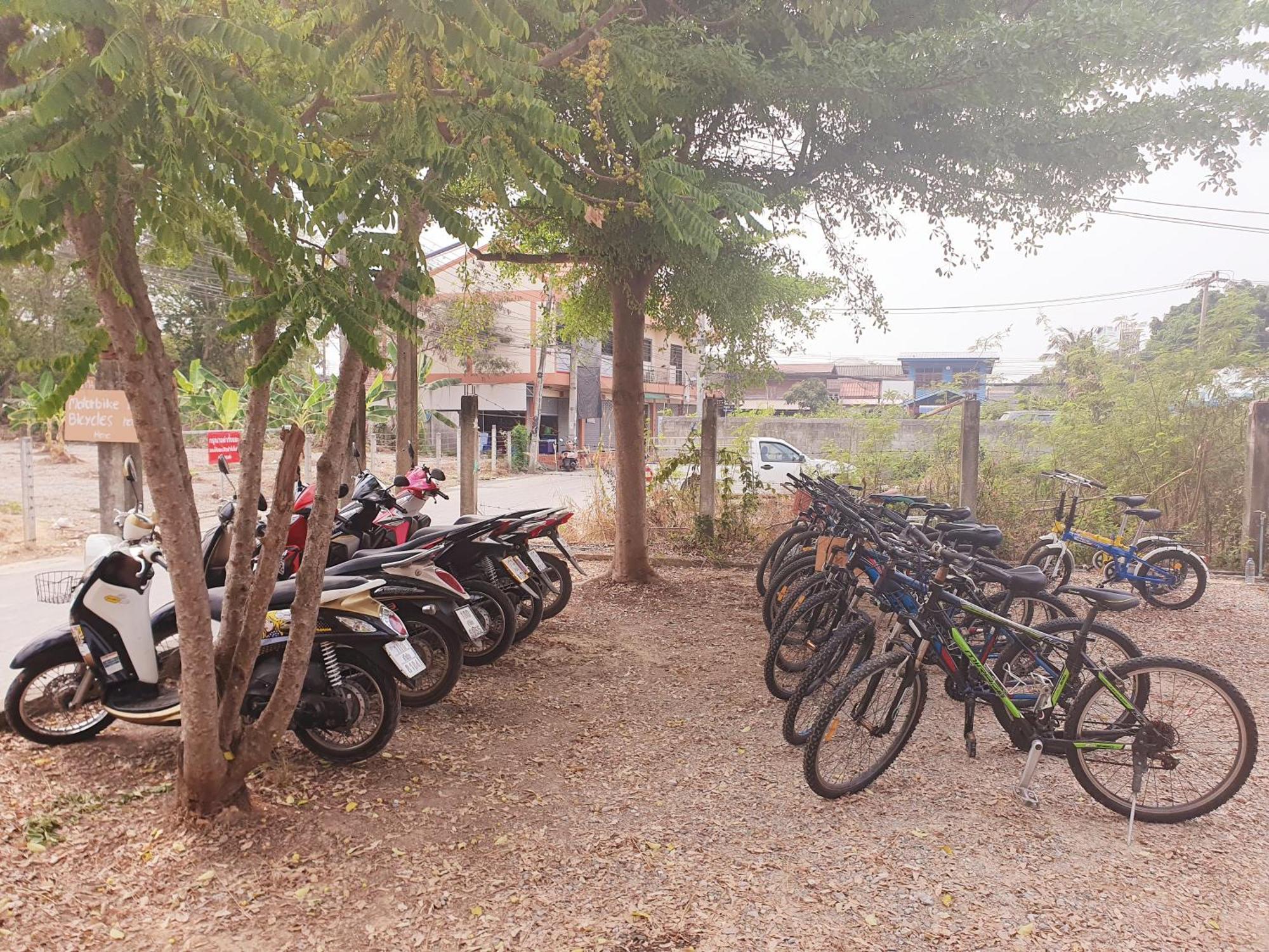 Perfect Resort And Motorbike & Bicycle For Rents Sukhothai Buitenkant foto