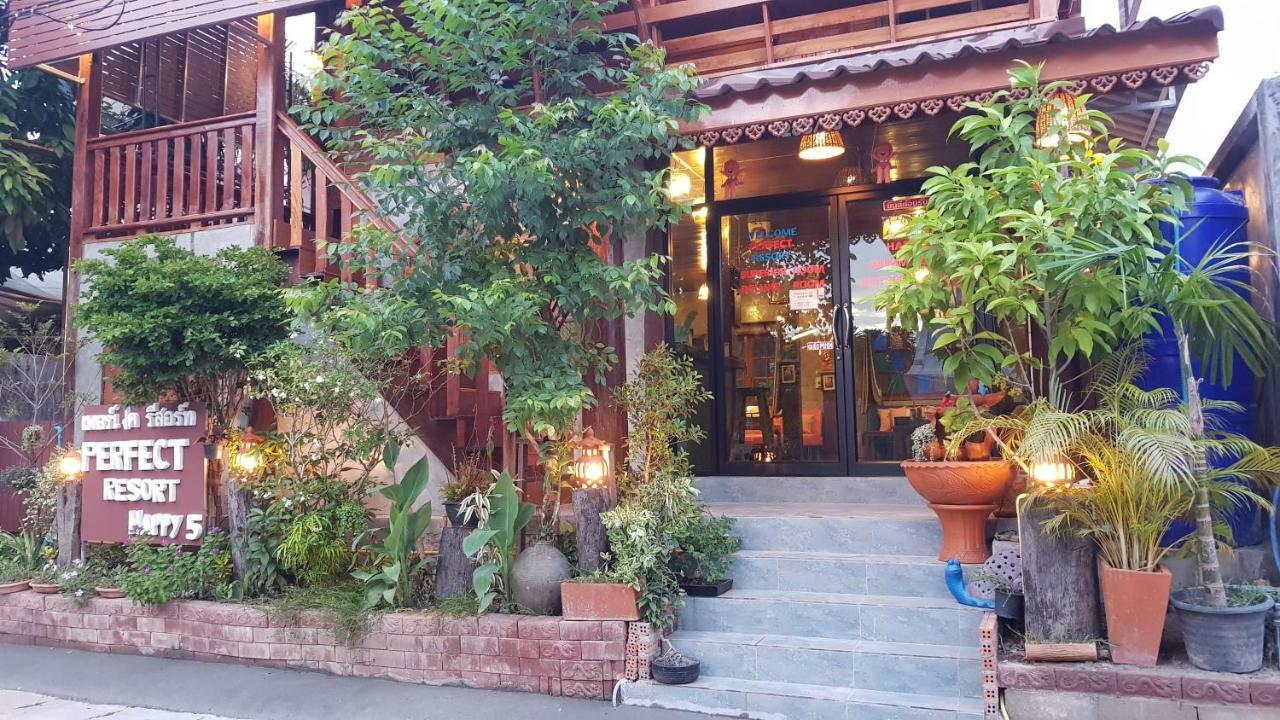Perfect Resort And Motorbike & Bicycle For Rents Sukhothai Buitenkant foto